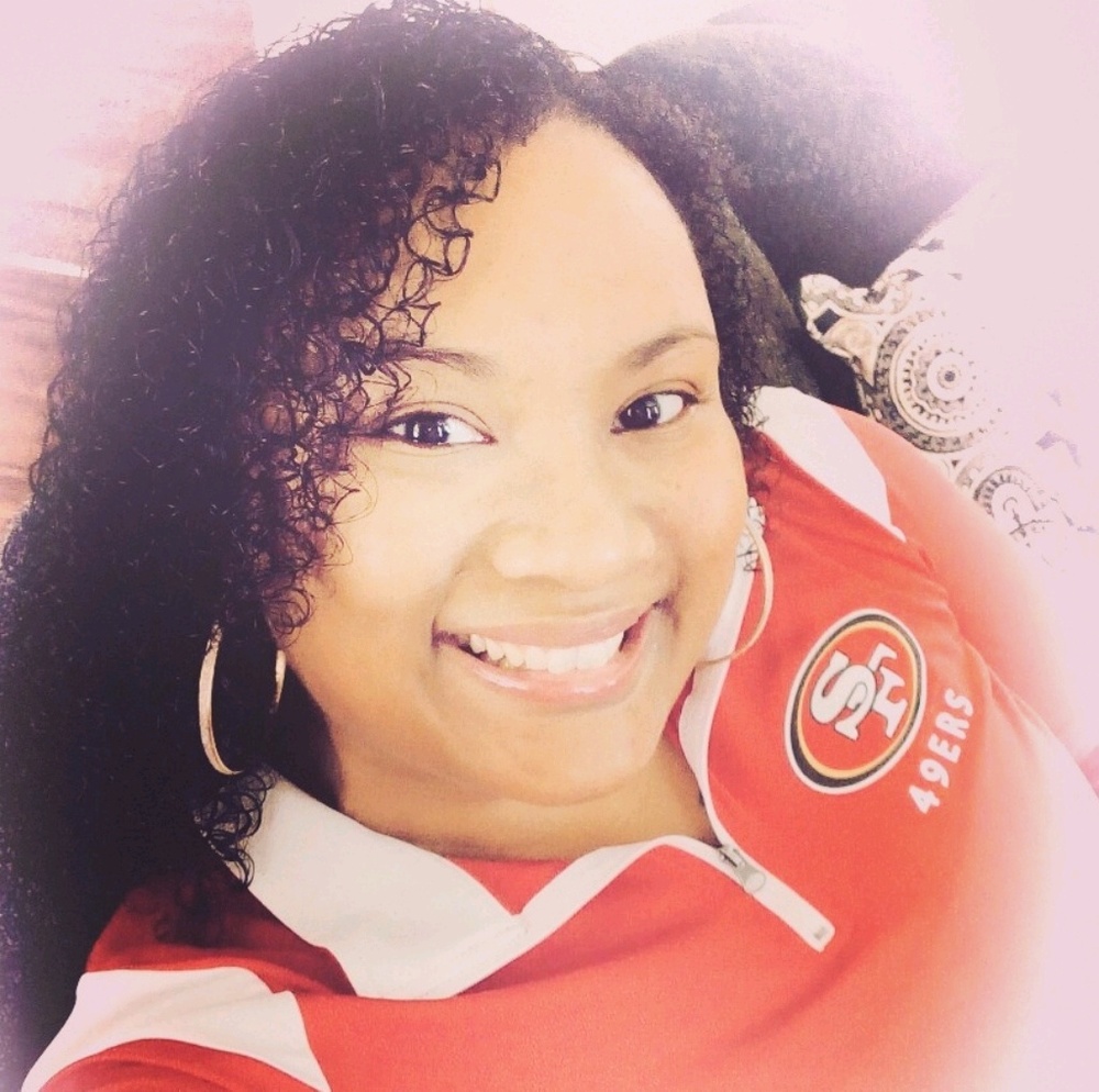 Meet your Posher, Latosha